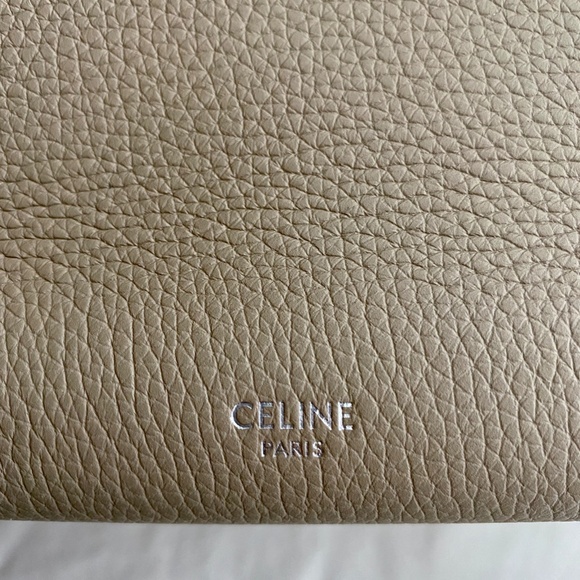 Celine Medium Big Bag in Soft Bare Calfskin - Light Taupe - Picture 8 of 16